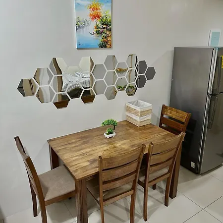 Vine Residences 2Br, Unli Wifi, Primevideo, Freeparking Near Mall, Kiddie Pool 902